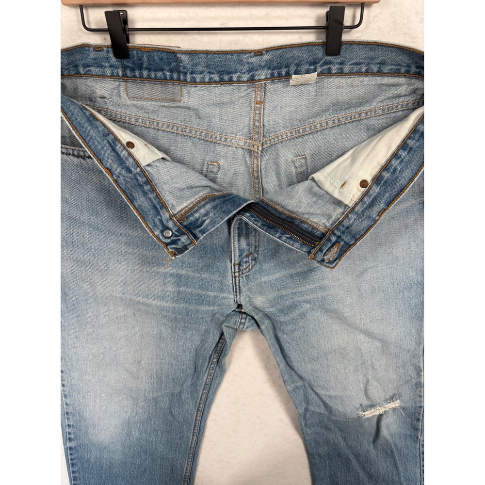 Vintage Levis 505 Regular Fit Straight Leg Jeans Light Wash Denim 40x32 Canada - Picture 3 of 11